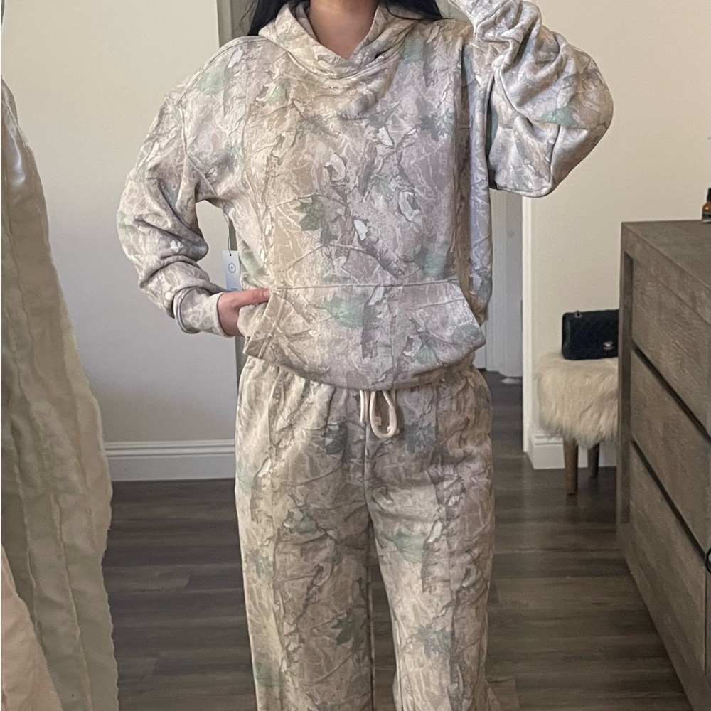 Camouflage Hoodie Sweatshirt Beige Leaves Camo Sweats XS